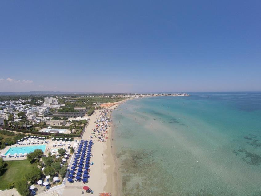 Vacanze In Puglia Pezze Di Greco Exterior photo